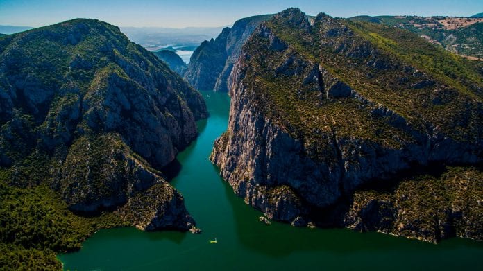 Şahinkaya Kanyonu
