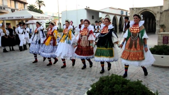 dans festivali kıbrıs