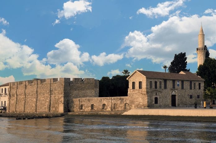Larnaka Kalesi Kıbrıs