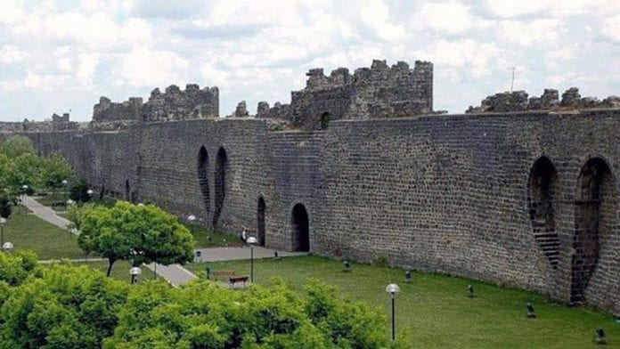 diyabarkir-gezi