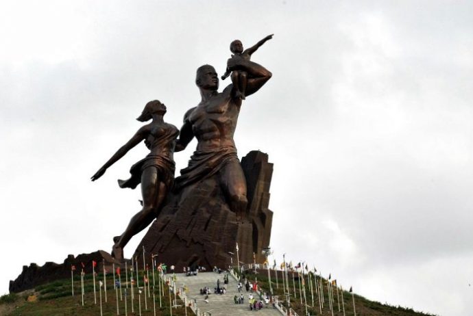 Afrika Rönesans Anıtı
