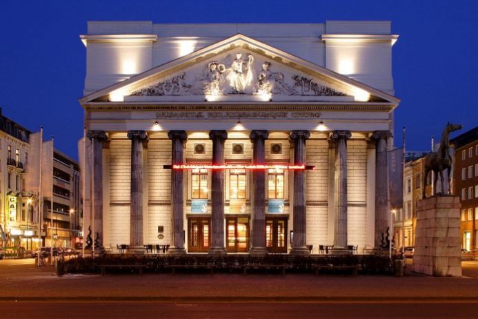 Aachen Tiyatro Salonu