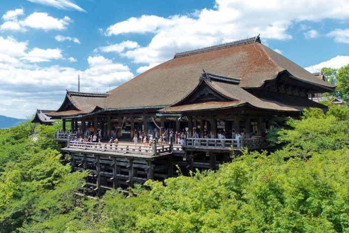 kiyomizu dera temple