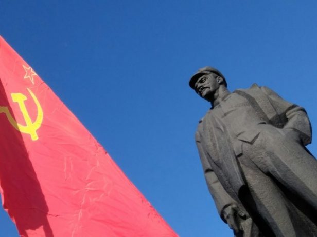 Lenin Heykeli