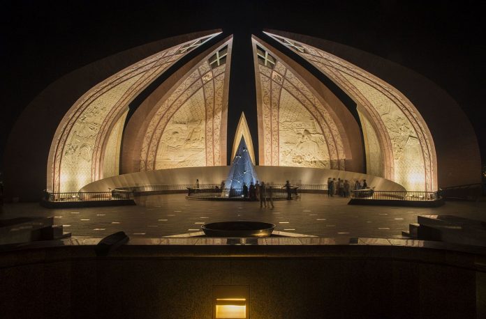 pakistan anıtı