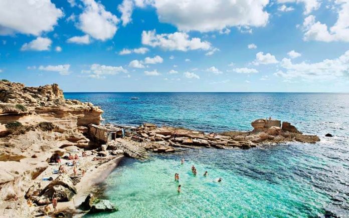 Formentera Adası