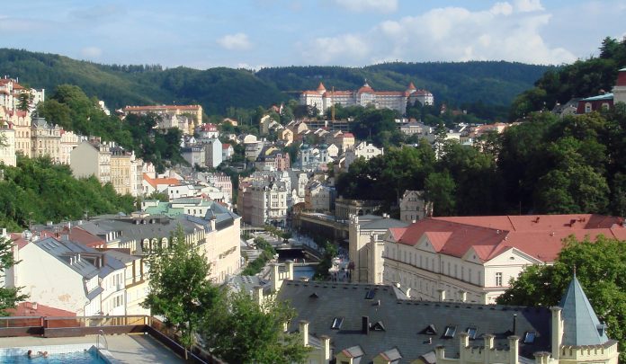 Karlovy Vary Gezilecek Yerler