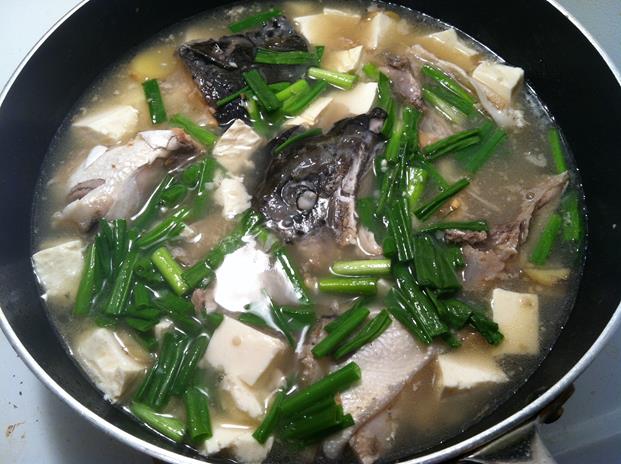 Stewed Fish Head with Tofu