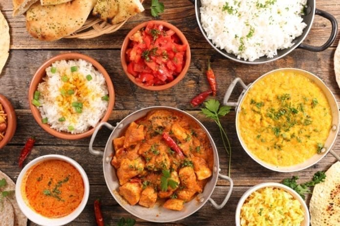 Karachide ne yenir ne icilir Karachi'de ne yenir? Ne içilir?