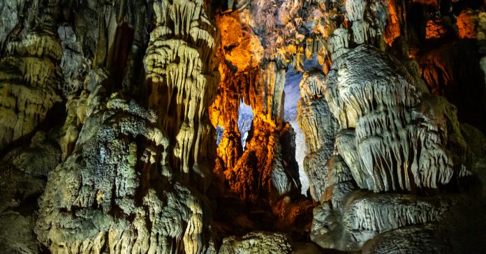 bulak mencilis mağarası