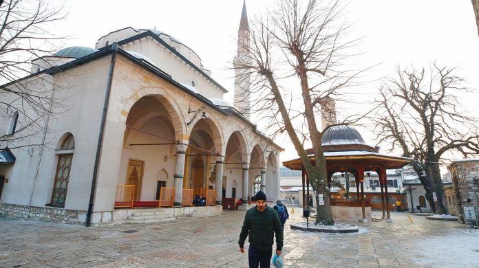 Gazi Hüsrev Bey Camii