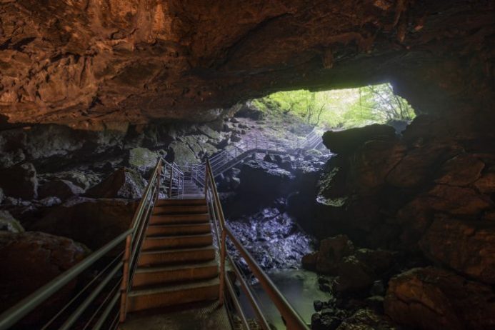 sarıkaya mağarası 