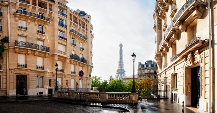 Paris Tarihi Yerler