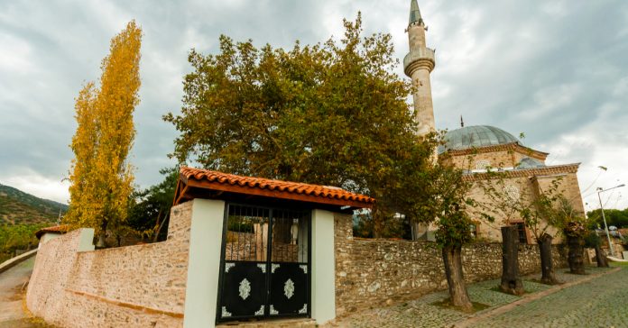 Ödemiş Karaoğlu Camii