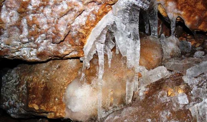 harput buzluk mağarası 