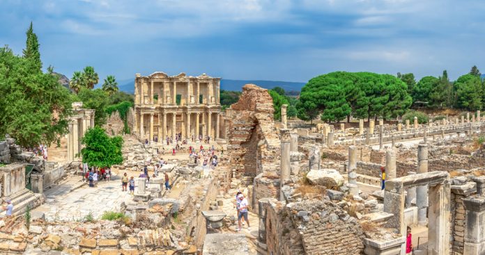 Efes Antik Kenti Hakkında Bilgi