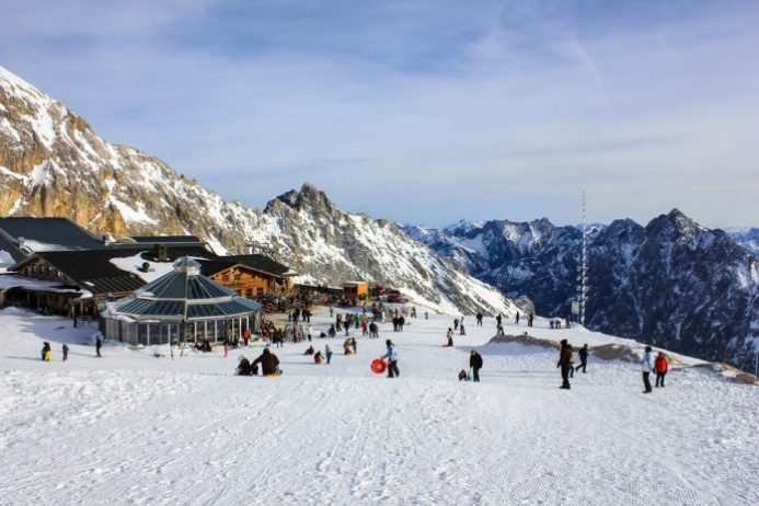 Zugspitze Kayak Merkezi