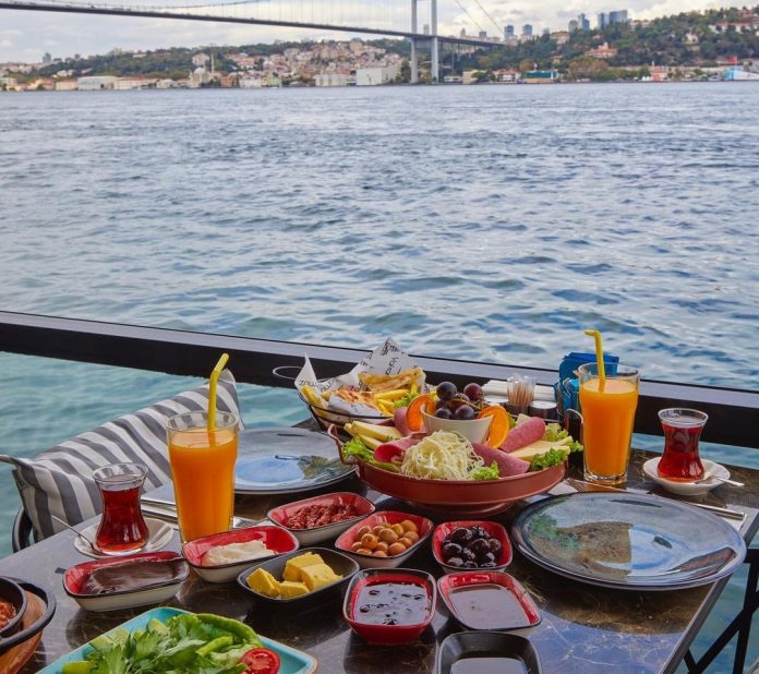 Çeşmidil Cafe İstanbul