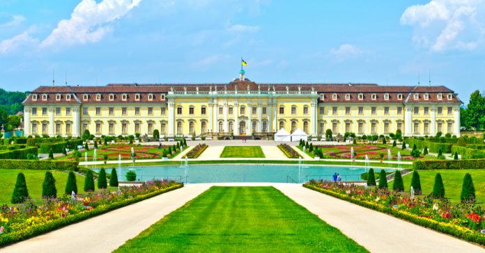 Ludwisburg Sarayı