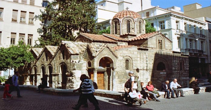Panagia Kapnikarea Kilisesi Atina